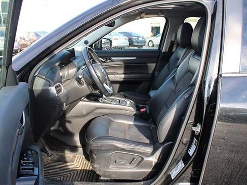 Used 2018 MAZDA CX-5 Touring w/ Preferred Equipment Package AWD/4WD image 12