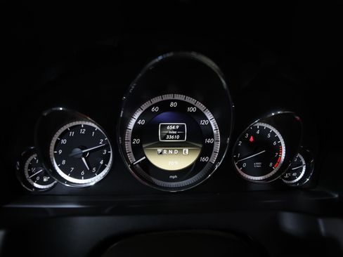 Used 2012 Mercedes-Benz E 550 Cabriolet image 19