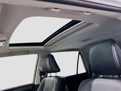 Used 2024 Toyota 4Runner SR5 Premium image 20