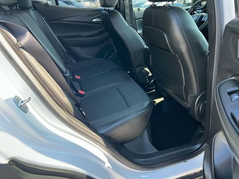 Used 2023 Buick Encore GX Preferred w/ Cold Weather Comfort Package image 15