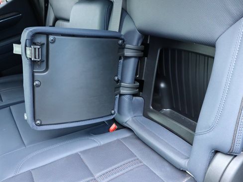 Used 2023 Chevrolet Silverado 1500 High Country w/ Z71 Off-Road Package image 24