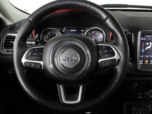 Used 2020 Jeep Compass Trailhawk w/ Leather Interior Group AWD/4WD image 26