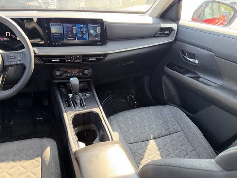 Used 2026 Nissan Kicks SV FWD image 22