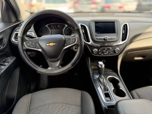 Used 2019 Chevrolet Equinox LT FWD image 11