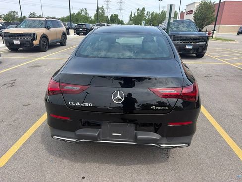 Used 2025 Mercedes-Benz CLA 250 4MATIC image 5