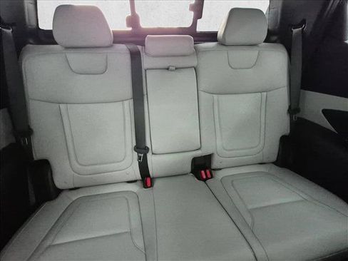 Certified 2025 Hyundai Santa Cruz SEL FWD image 23