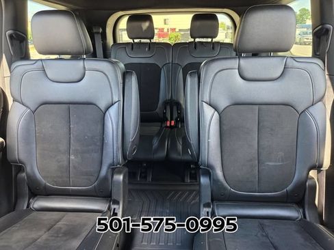 Used 2023 Jeep Grand Cherokee L Laredo AWD/4WD image 10