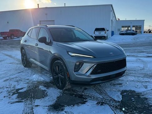 Used 2025 Buick Envision Sport Touring image 1