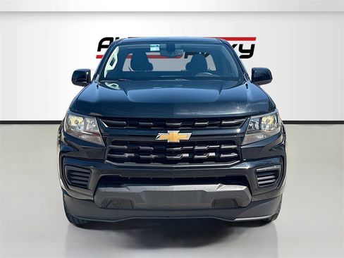 Used 2021 Chevrolet Colorado LT image 2