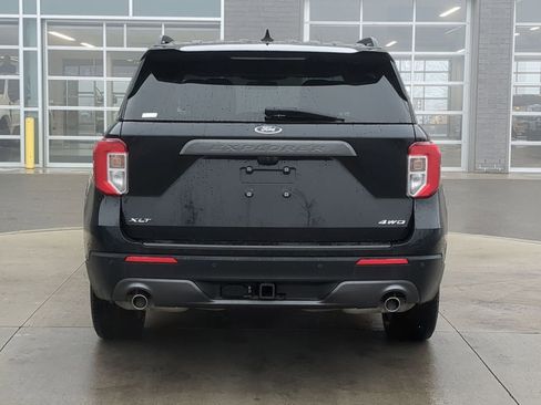 Certified 2022 Ford Explorer XLT w/ XLT Sport Appearance Package image 7