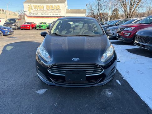 Used 2019 Ford Fiesta SE image 7