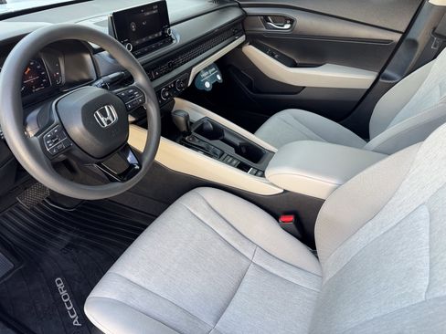 Used 2023 Honda Accord LX image 9