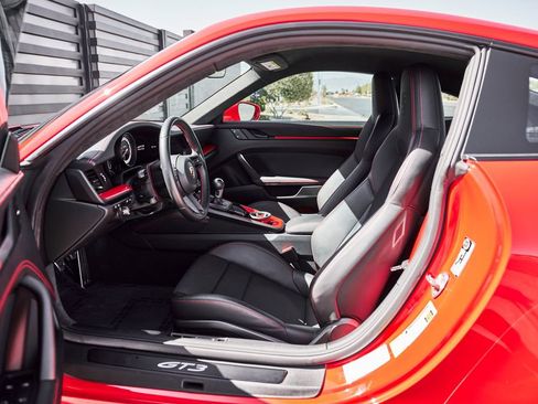Used 2023 Porsche 911 GT3 RWD image 26