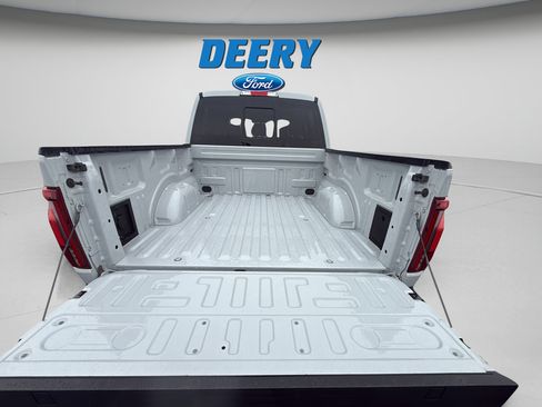 Used 2024 Ford F150 Lariat w/ FX4 Off-Road Package AWD/4WD image 17