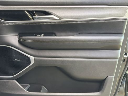 New 2026 Jeep Grand Wagoneer Limited AWD/4WD image 12