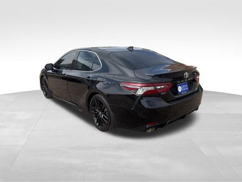 Used 2023 Toyota Camry XSE w/ Cold Weather Package image 10