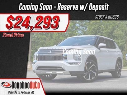 Used 2023 Mitsubishi Outlander SE