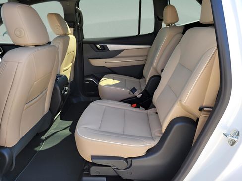 New 2026 Buick Enclave Preferred image 30