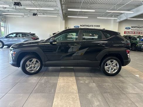 Used 2025 Hyundai Kona SE AWD/4WD image 14