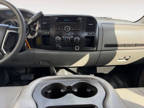 Used 2009 Chevrolet Silverado 2500 W/T image 14