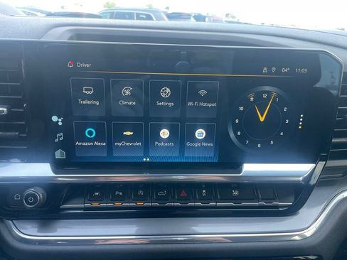 Used 2023 Chevrolet Silverado 1500 High Country w/ Technology Package AWD/4WD image 13
