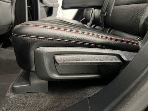 Used 2025 Ford Escape ST-Line image 14