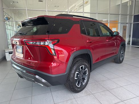 New 2026 Chevrolet Equinox ACTIV AWD/4WD image 4