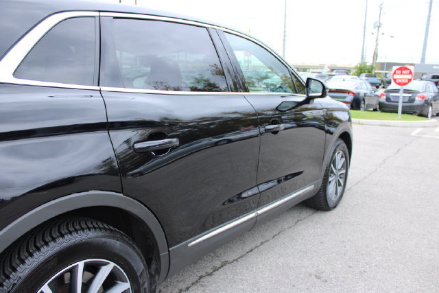 Used 2022 Lincoln Nautilus AWD image 39