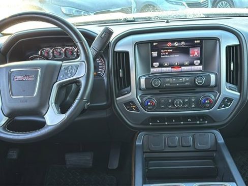 Used 2014 GMC Sierra 1500 SLT w/ Suspension Package, Off-Road image 6