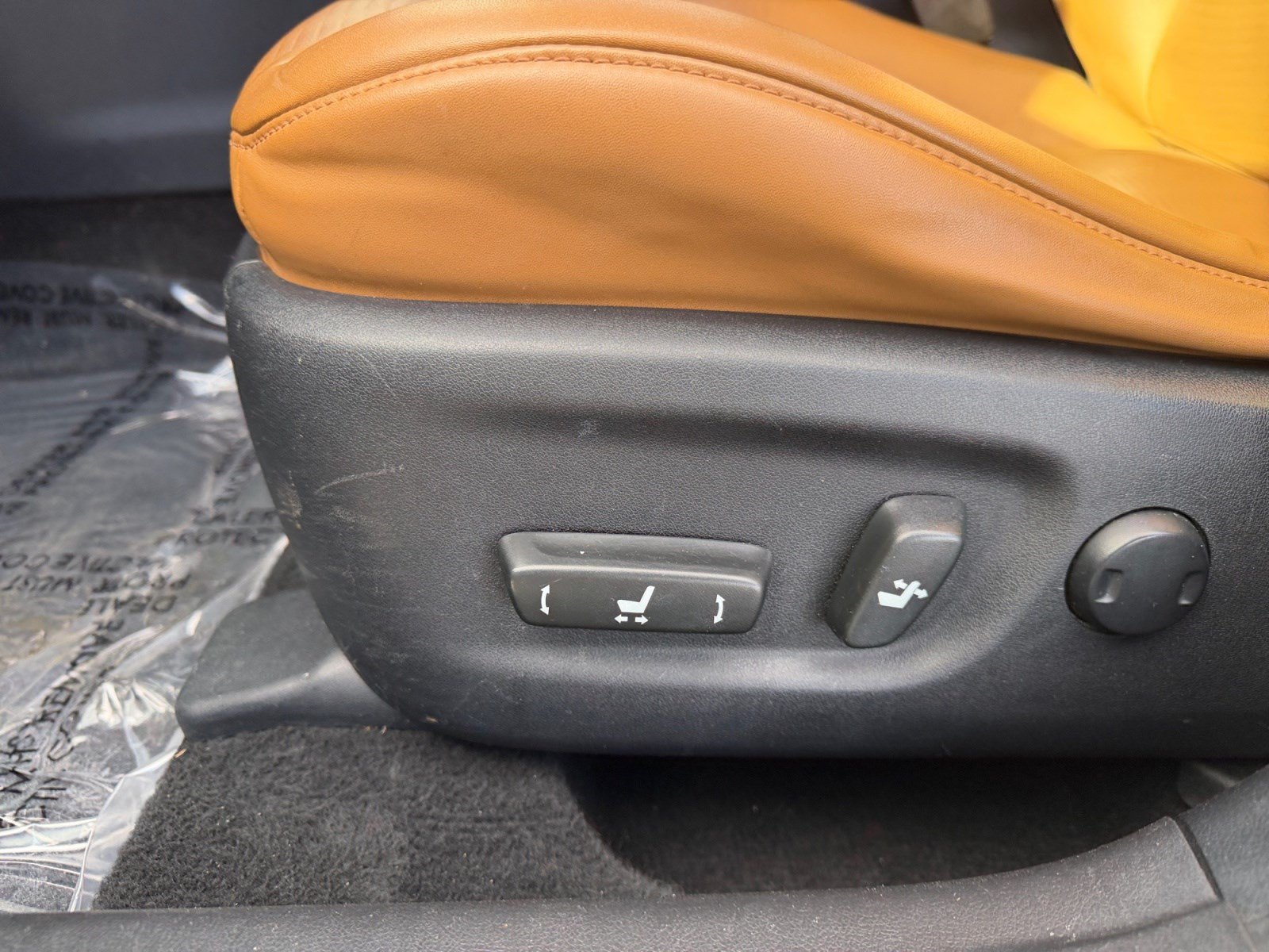 Used 2011 Lexus CT 200h Premium FWD image 14