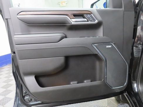 Used 2024 GMC Sierra 1500 SLT w/ SLT Convenience Package image 63