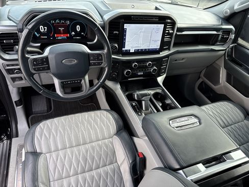 Used 2022 Ford F150 Limited image 12