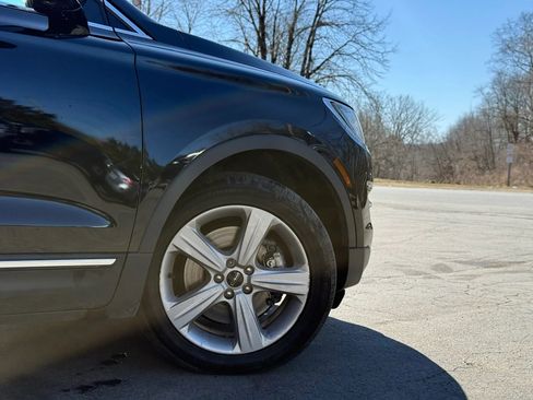 Used 2017 Lincoln MKC Premiere image 50