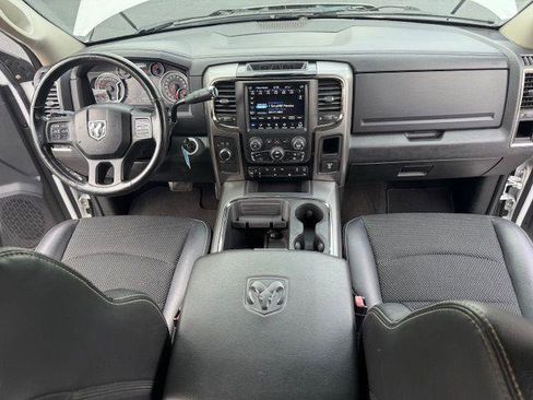 Used 2018 RAM 2500 Big Horn w/ Sport Appearance Group image 32