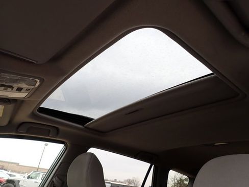 Used 2008 Toyota RAV4 Limited image 13