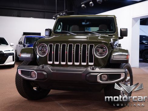 Used 2022 Jeep Wrangler Unlimited Sahara w/ LED Lighting Group AWD/4WD image 1