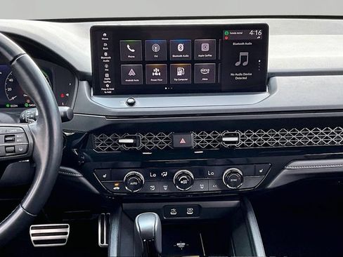 Used 2025 Honda Accord Sport image 9