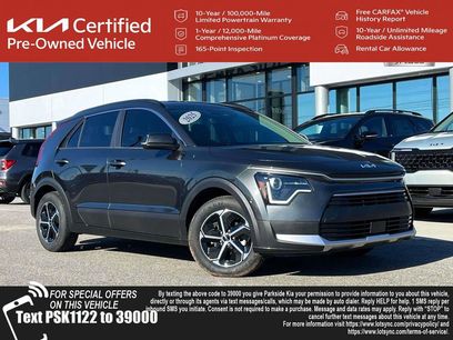 Certified 2025 Kia Niro EX