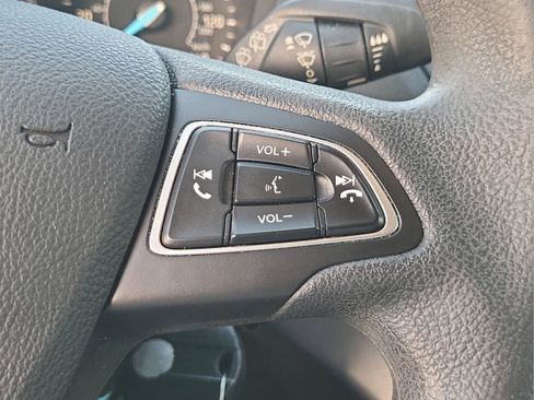 Used 2018 Ford Escape SE w/ SE Sync 3 Package image 10