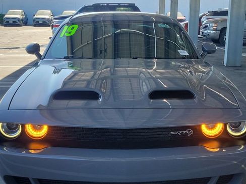 Used 2019 Dodge Challenger SRT Hellcat w/ Laguna Leather Package RWD image 28