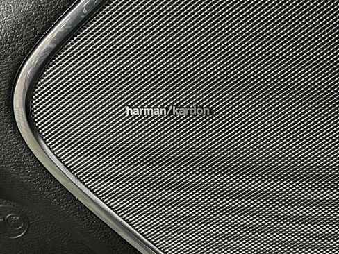 Used 2025 RAM 1500 Laramie w/ Night Edition image 11