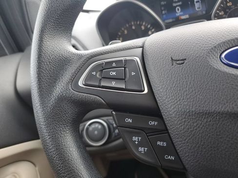 Used 2017 Ford Escape SE FWD image 23