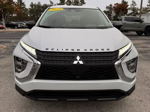 Used 2023 Mitsubishi Eclipse Cross SE image 2