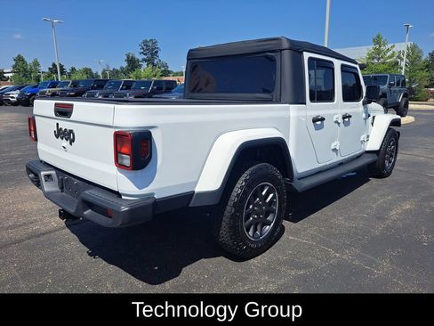 Used 2021 Jeep Gladiator Sport w/ Quick Order Package 24Q 80Th AWD/4WD image 3