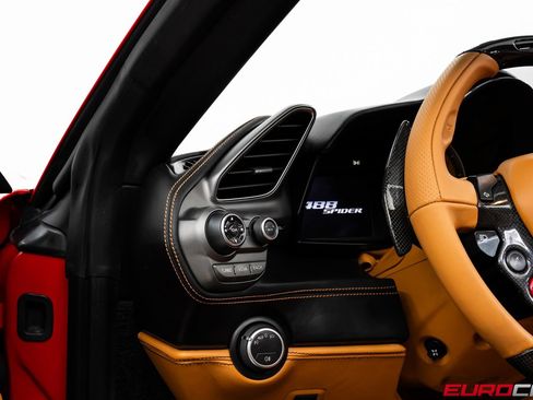 Used 2017 Ferrari 488 Spider *CARBON INTERIOR * IMMACULATE image 29