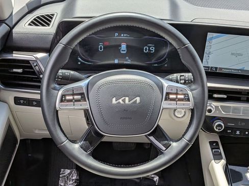 Used 2025 Kia Telluride S image 26