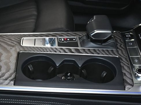 Used 2025 Audi A6 Premium Plus image 64