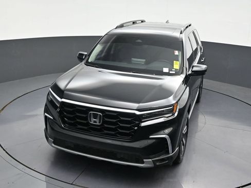 Used 2023 Honda Pilot Touring image 23