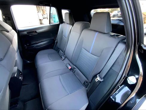 Used 2025 Toyota Corolla Cross AWD Hybrid image 19