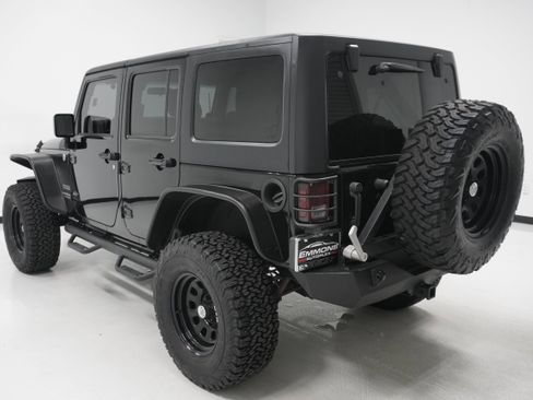 Used 2011 Jeep Wrangler Unlimited Sport image 6